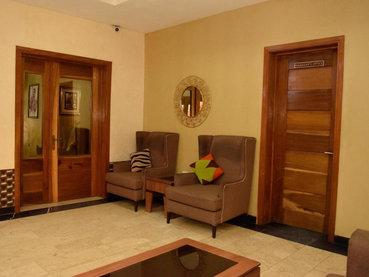 Bana Hotel & Suites Лагос Екстериор снимка